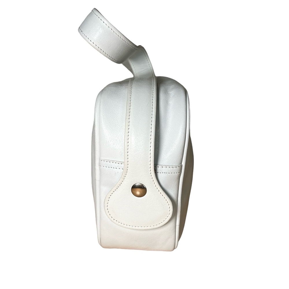 Courrèges vintage leather bag iconic camera bag with signature front logo white - Picture 13 of 16